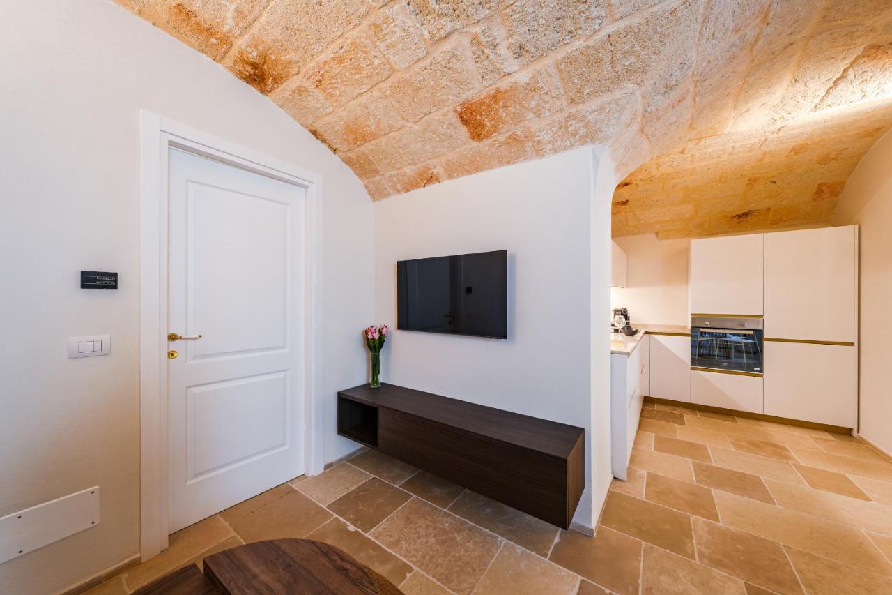 Helloapulia Charming Palazzo Clemente - Self-Catering Suites With Aircondition 莫诺波利 外观 照片