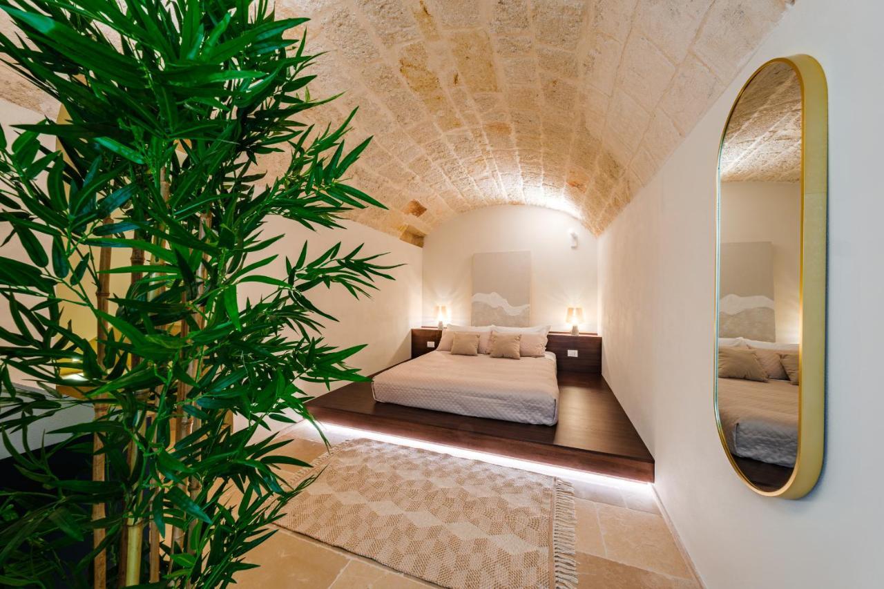 Helloapulia Charming Palazzo Clemente - Self-Catering Suites With Aircondition 莫诺波利 外观 照片