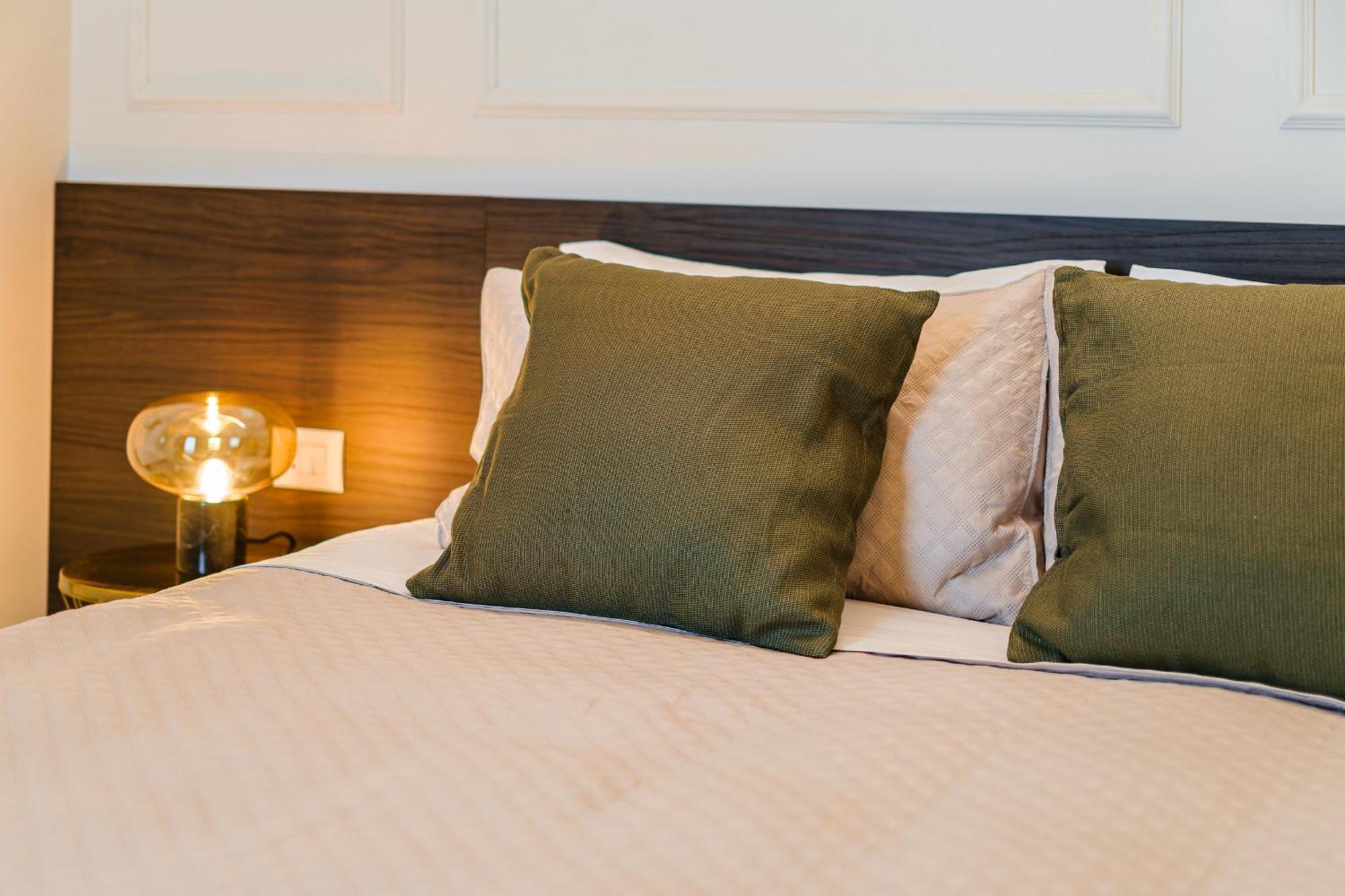 Helloapulia Charming Palazzo Clemente - Self-Catering Suites With Aircondition 莫诺波利 外观 照片