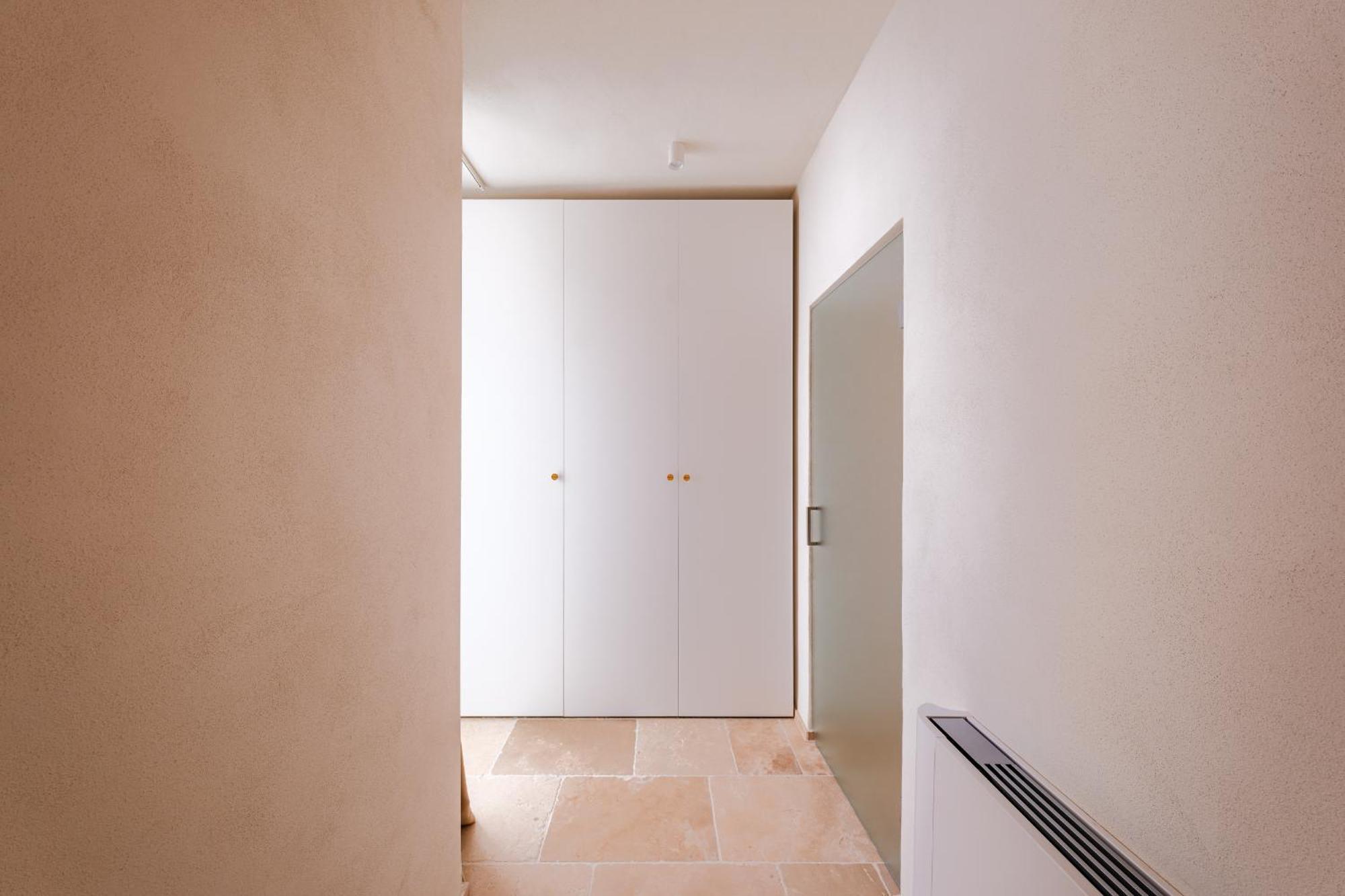 Helloapulia Charming Palazzo Clemente - Self-Catering Suites With Aircondition 莫诺波利 外观 照片